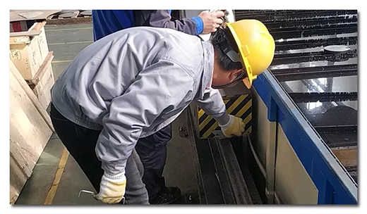 上；；；；；28圈气焊机厂“售后效劳维保万里行”活动安徽站